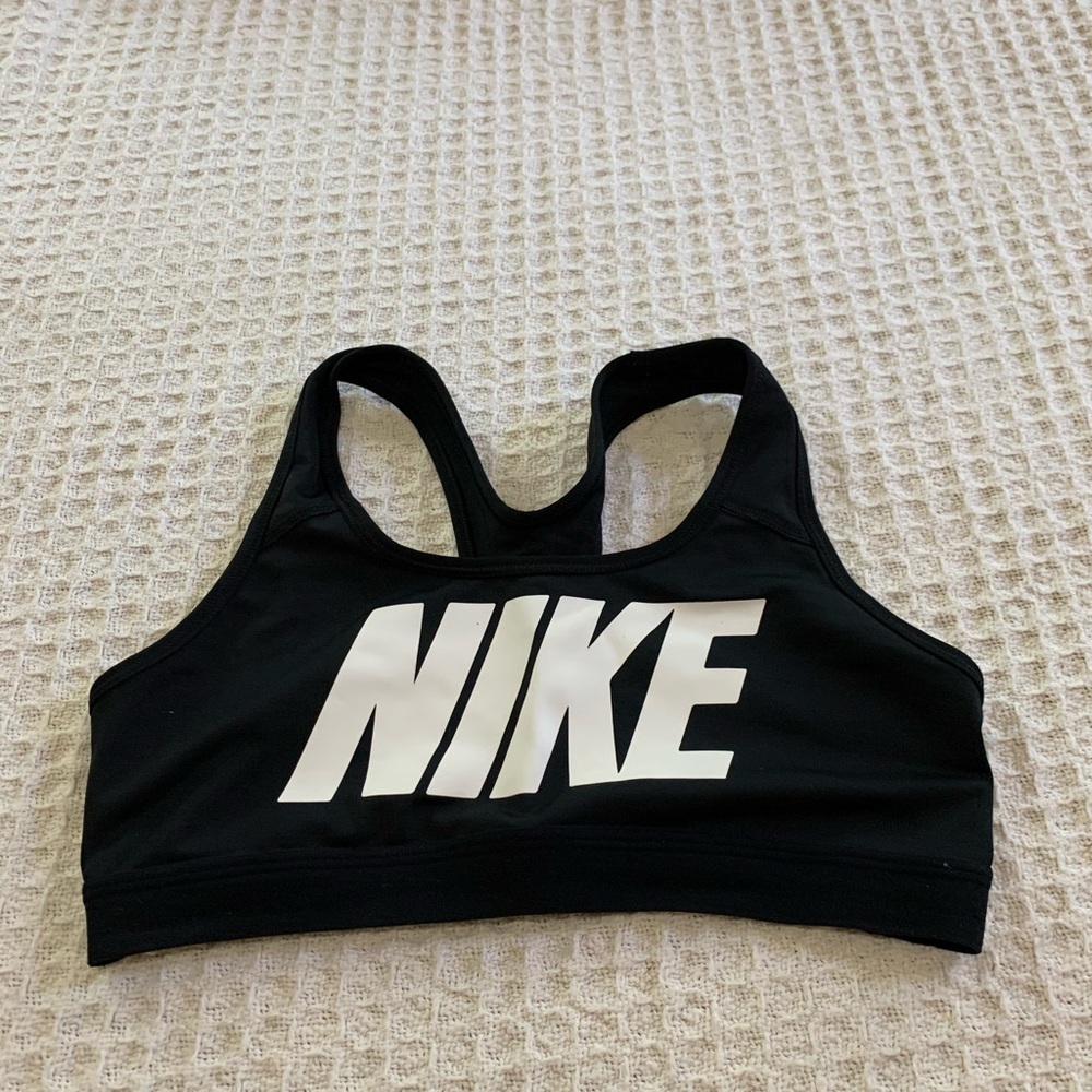 Black Nike sports bra